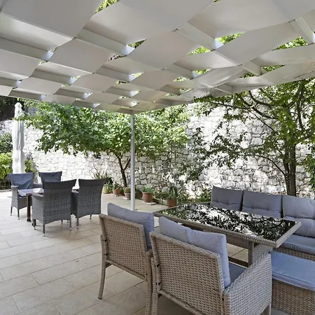 Panorama 2 Апартаменты *